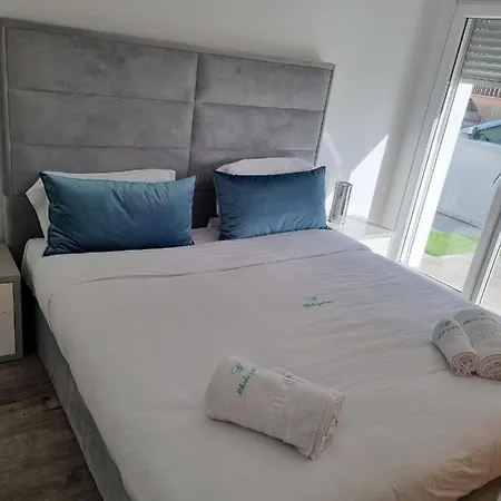 Pensionat Mikaela Ii *