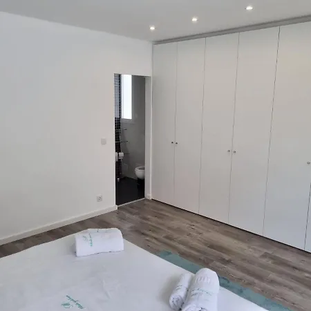 Mikaela Ii Pensionat *