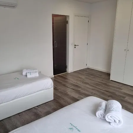 Mikaela Ii Pensionat